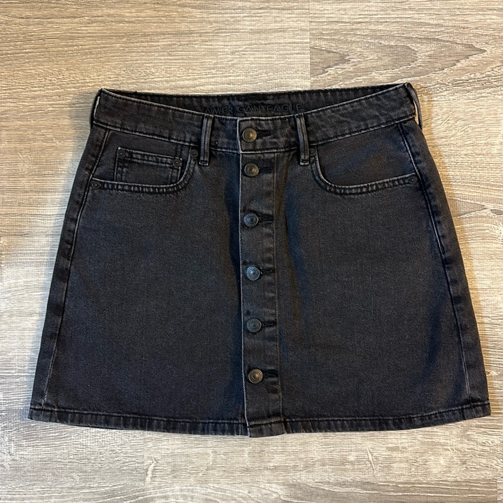 American Eagle Outfitters Women’s Size 4 Skirt